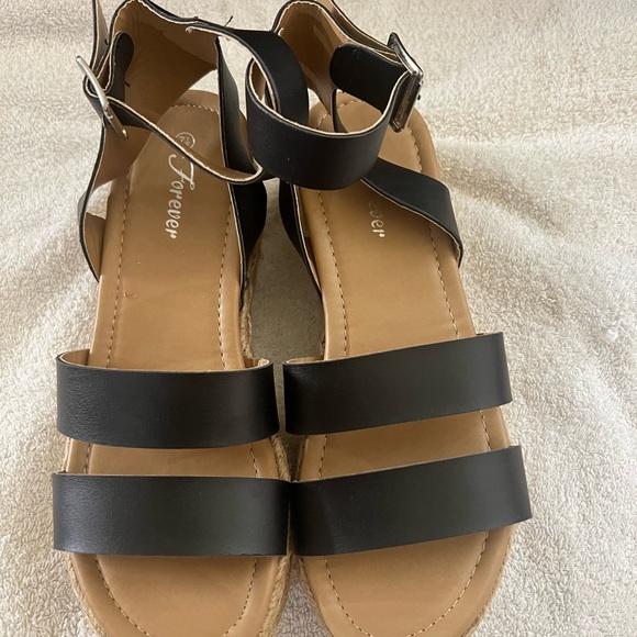 Forever Wedge Sandals - Picture 4 of 7
